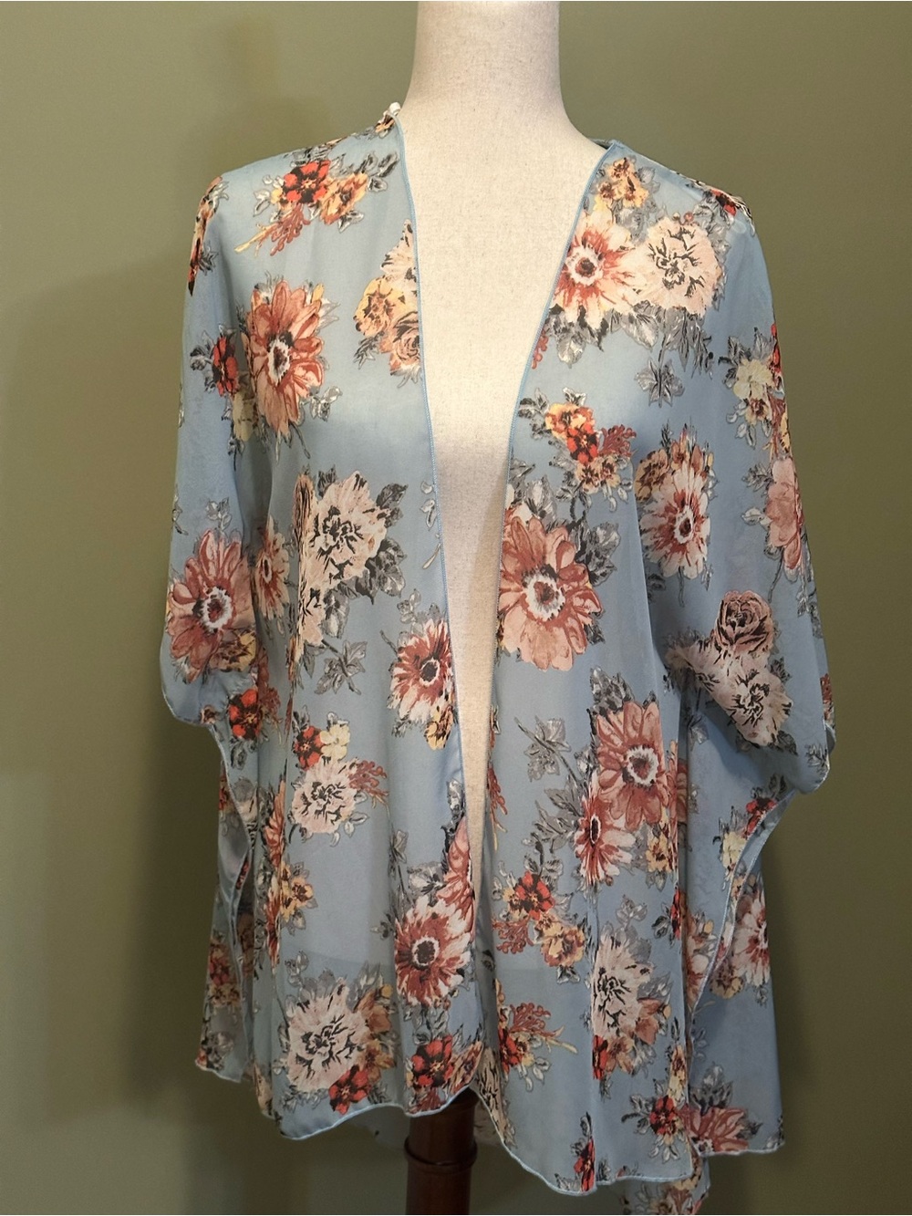 emory park Light Blue Floral Kimono Cardigan